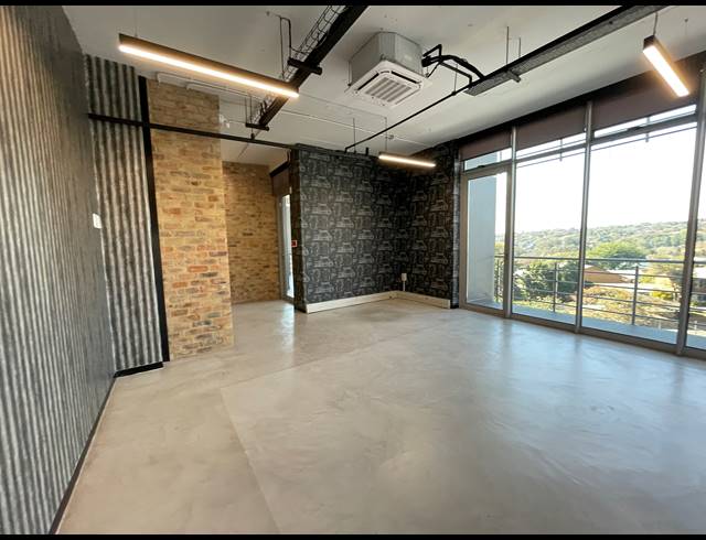 285M² OFFICE TO LET IN BRYANSTON